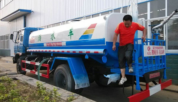 ���������l(f��)�����ջ�����ˮ܇�V�ܺ��u(p��ng)